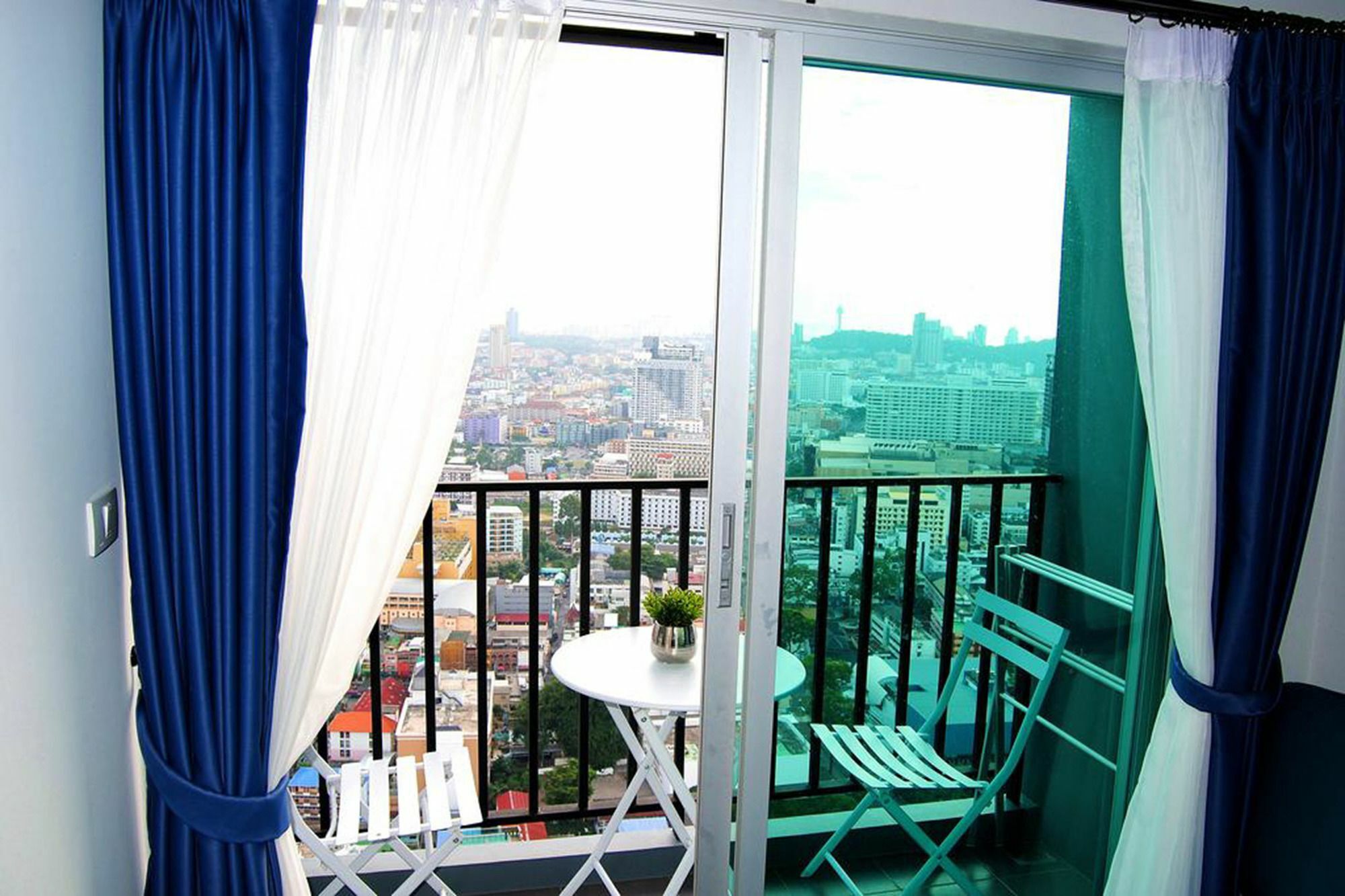 Centric Sea Pattaya By Uplus Extérieur photo